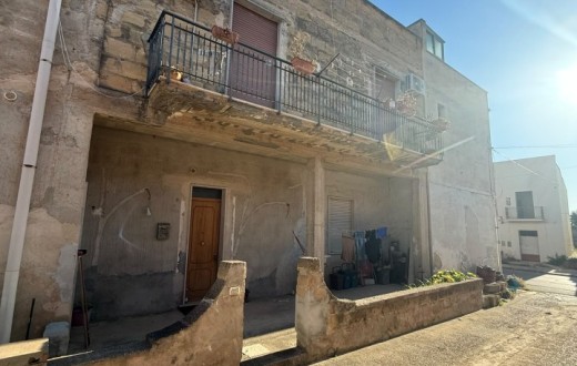 CASA INDIPENDENTE A MARAUSA